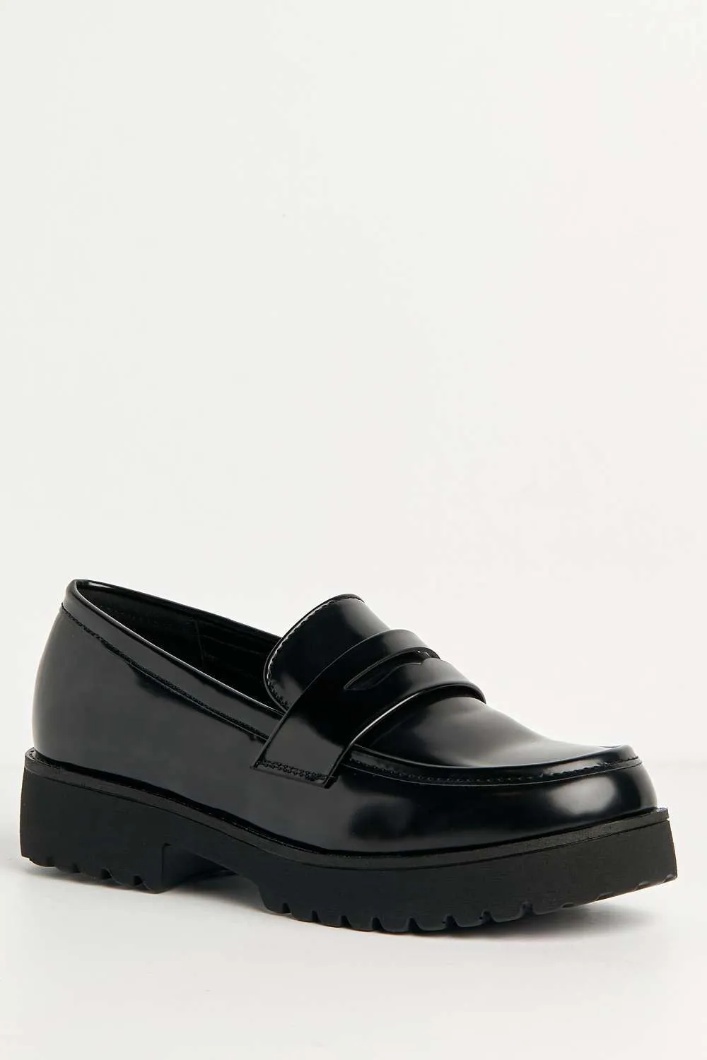 Caddie Round Toe Slip-On Loafers in Black Matt