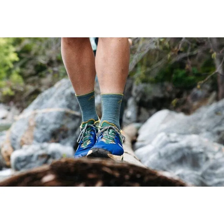 DARN TOUGH LIGHT HIKER MICRO CREW LIGHTWEIGHT HIKING SOCK MEN'S