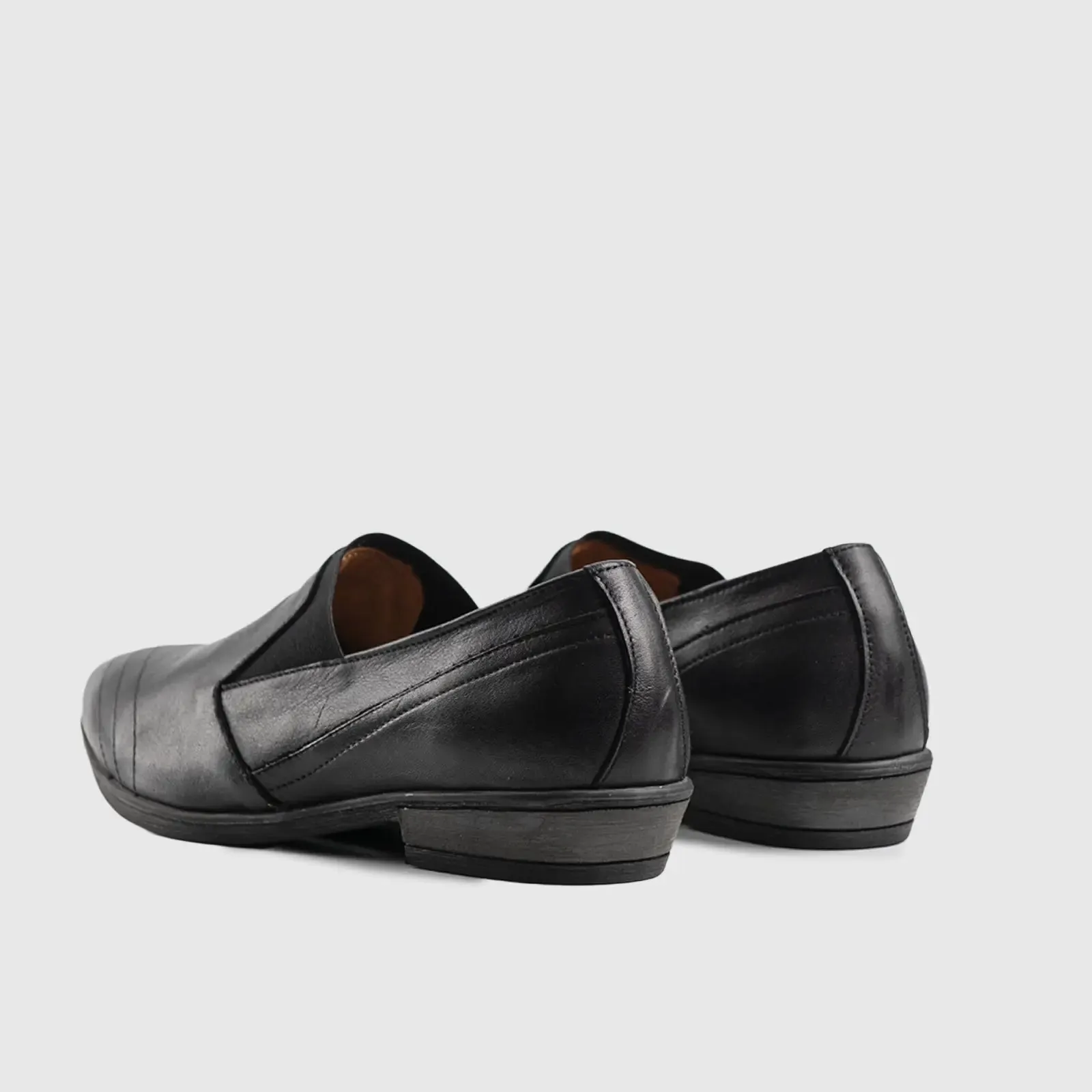 Leather Slip On Tassels 2895 Black