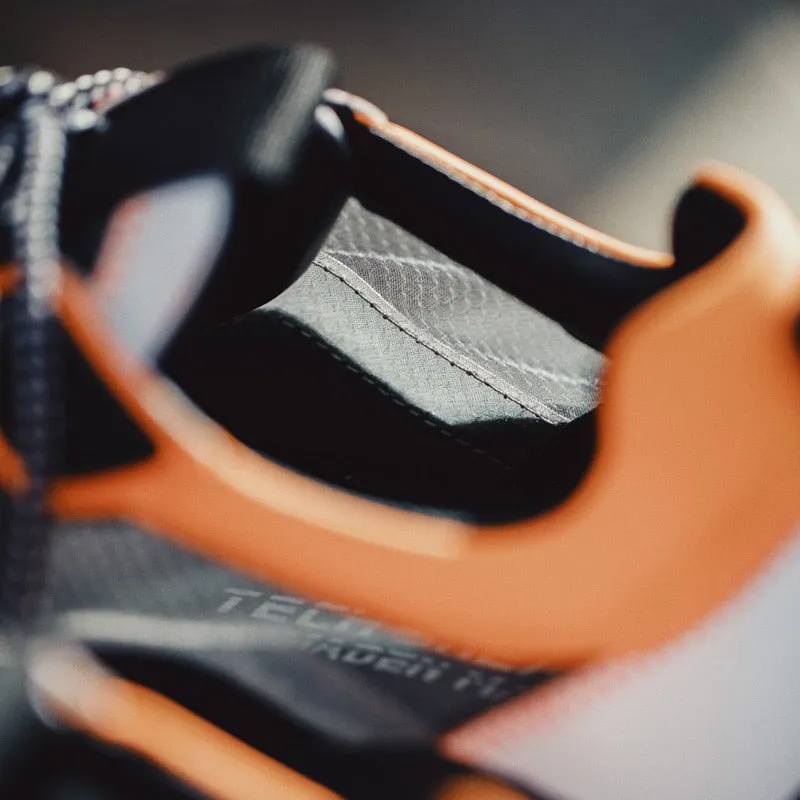Portable Breathable Sports Sneakers